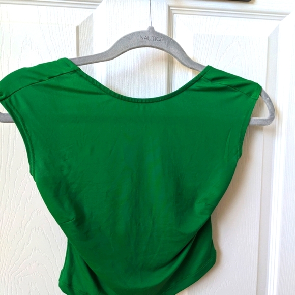 Princess Polly T-shirt - Picture 1 of 3